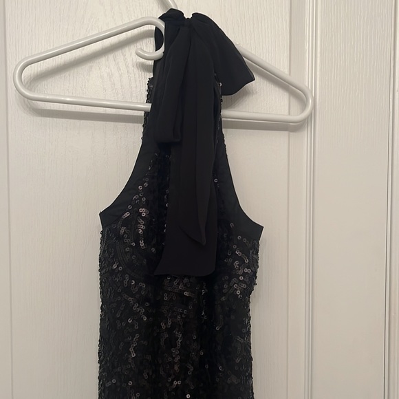 Le Chateau Halter Neck Sequin Dress Size S - Picture 2 of 4